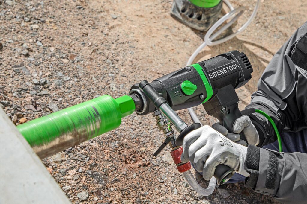 B72bf874dde2c5f21a2113155fbee907b144c157 0343x000 A1 Web