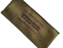 Ptpouch